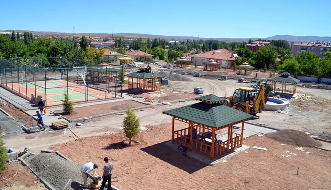 BÜNYAN´DA 68 YILDIR BOŞ OLAN ARSA´DA