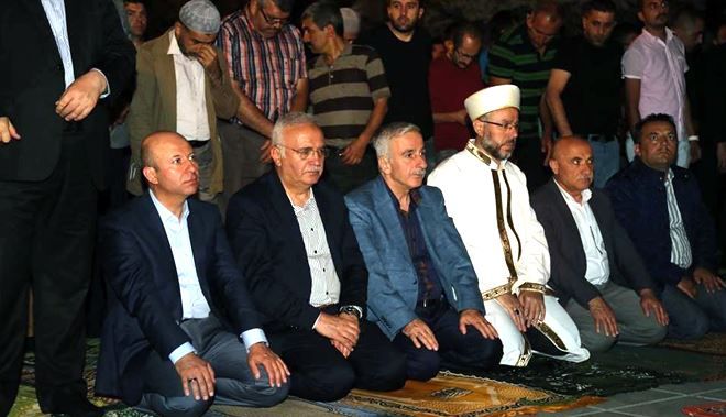 VALİ SÜLEYMAN KAMÇI