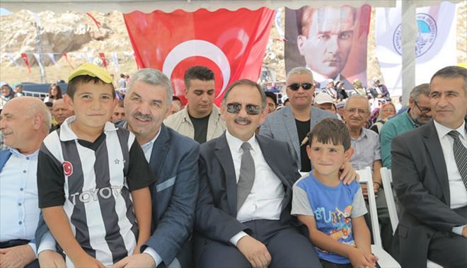 AKKIŞLA KADIN VE GENÇLİK MERKEZİ HİZMETE GİRDİ