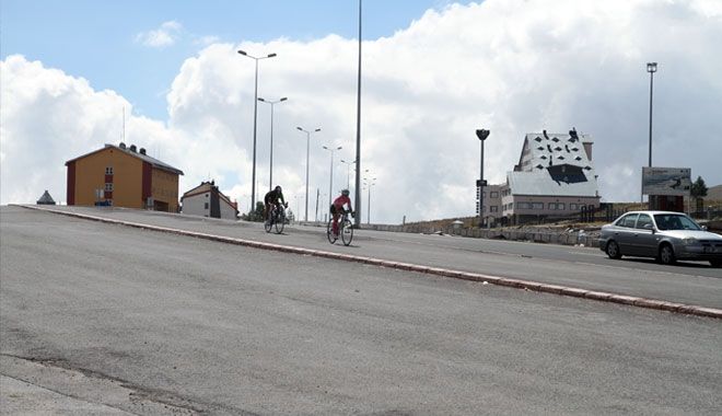 ERCİYES´TE YAZ MEVSİMİ DOLU DOLU GEÇTİ