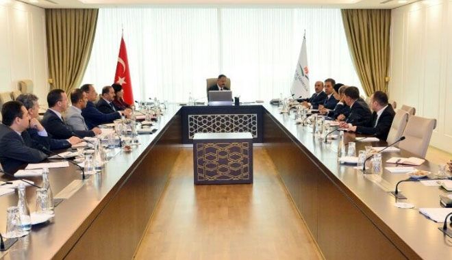 ÇEVRE BAKANI ÖZHASEKİ