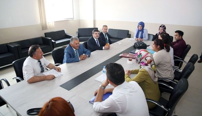 MELİKGAZİ BELEDİYESİ 5 OKULDA