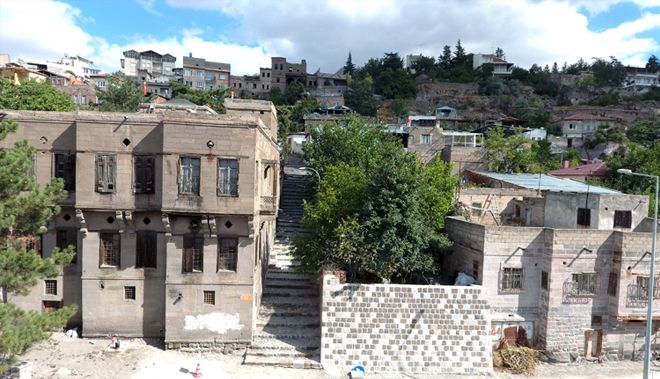 TARİHİ TABLAKAYA´NIN