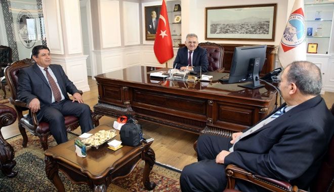 TÜRKİYE YAZARLAR BİRLİĞİ ÜYELERİ 