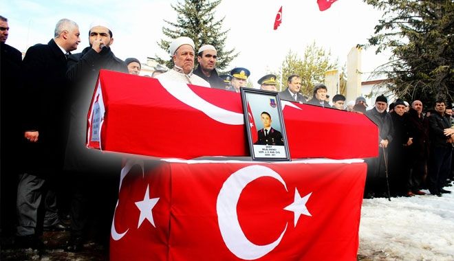 KAYSERİ ŞEHİDİNİ UĞURLADI