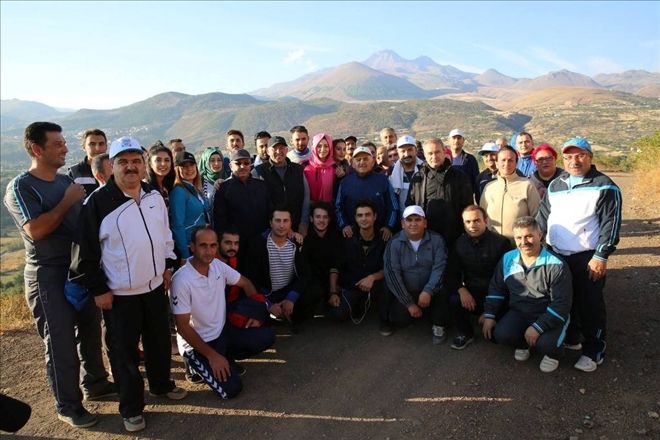 MELİKGAZİ´DE SABAH SPORU VE PERSONEL MORAL GÜNLERİ