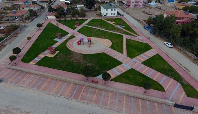 SİNDELHÖYÜK MAHALLESİ´NDE PARK ÇALIŞMALARI TAMAMLANDI