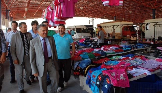 MELİKGAZİ´DE HAFTADA 28 PAZARYERİ AÇILIYOR