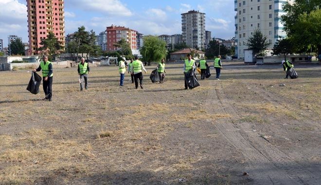 MELİKGAZİ BELEDİYESİ´NDE SONBAHAR TEMİZLİĞİ BAŞLADI...