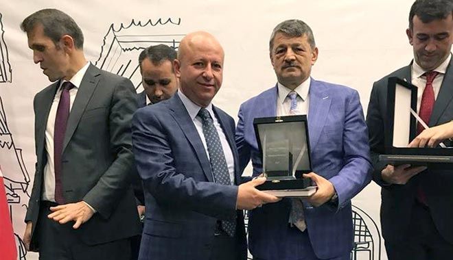 TKB´DEN KOCASİNAN BELEDİYESİ´NE BAŞARI ÖDÜLÜ