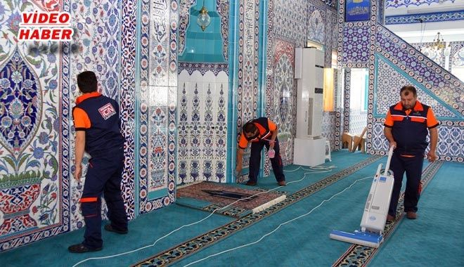 KOCASİNAN´IN CAMİ TEMİZLEME HİZMETİNE