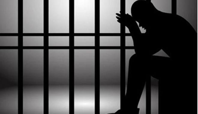 HUSUMETLİSİNİ ARKADAN VURAN SANIĞA 