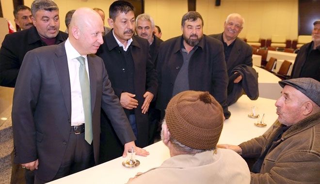 ÇOLAKBAYRAKDAR, ÇİFTÇİLERİN İSTEĞİNİ GERİ ÇEVİRMEDİ