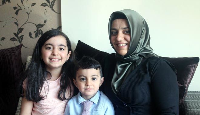 4 YAŞINDAKİ ÇÖLYAK HASTASI AHMET DİYETLE YAŞAMA TUTUNUYOR