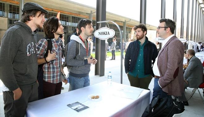 AGÜ´DE ?KARİYER MUTFAĞI? İLE FİRMALARLA İŞ DENEYİMİ BULUŞMASI 