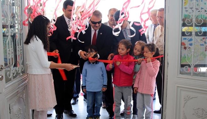 İSTİKLAL İLKOKULU 