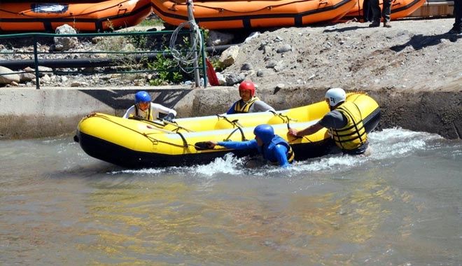 KIZILIRMAK´TA KAYBOLAN ÇOCUĞUN CANSIZ BEDENİ 12 GÜN SONRA BULUNDU 