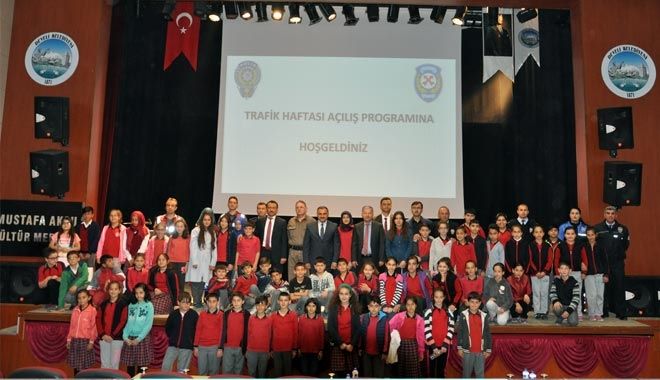 DEVELİ´DE TRAFİK HAFTASI KUTLAMALARI