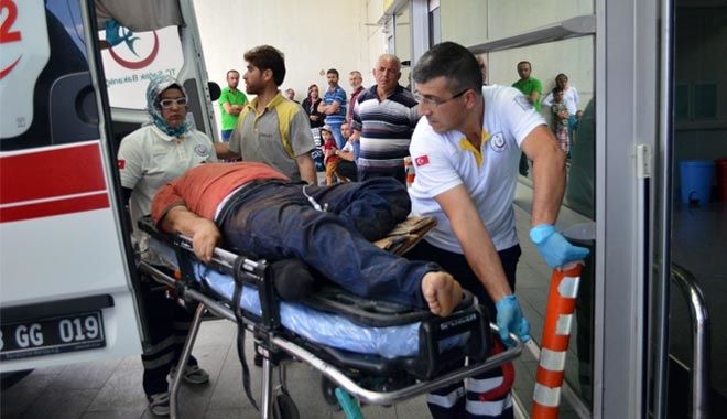 Çatıdan Düşen İşçi Yaralandı