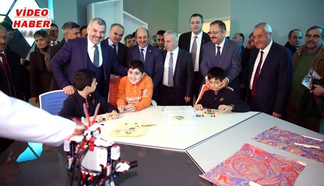 Kayseri Gündemine Bilimi Getiren Merkez