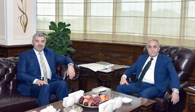 YENİ BAKAN´DAN HAYVANCILIK PROJELERİNE DESTEK