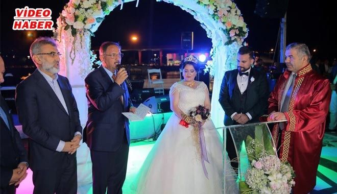 SÜMEYRA VE AHMET EVLENDİ