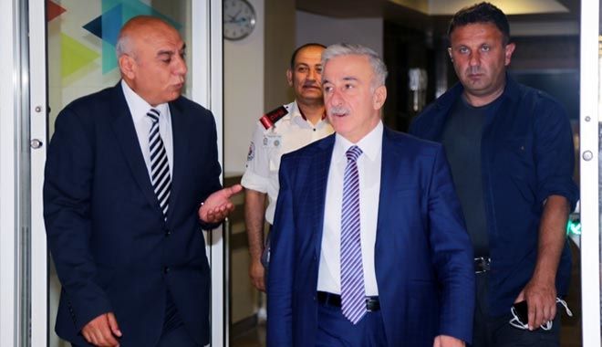 VALİ SÜLEYMAN KAMÇI