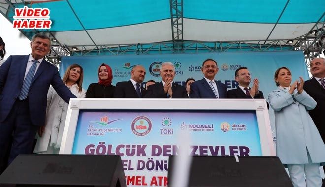 BAKAN ÖZHASEKİ 17 AĞUSTOS´UN 18. YILINDA GÖLCÜK´TE: