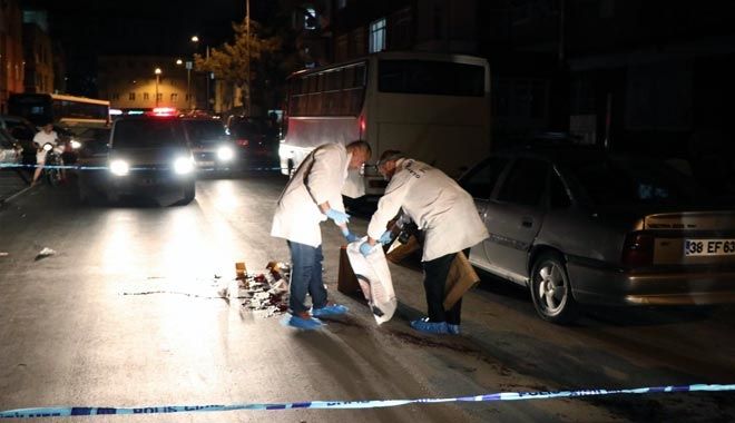 FEVZİ ÇAKMAK´TA SİLAHLI KAVGA 