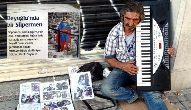 YEŞİLÇAM´IN 38 YILLIK FİGURANININ 