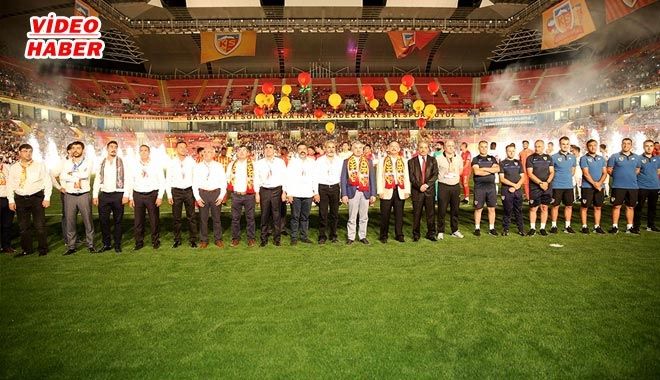 KAYSERİSPORLULARIN BAŞARISI 