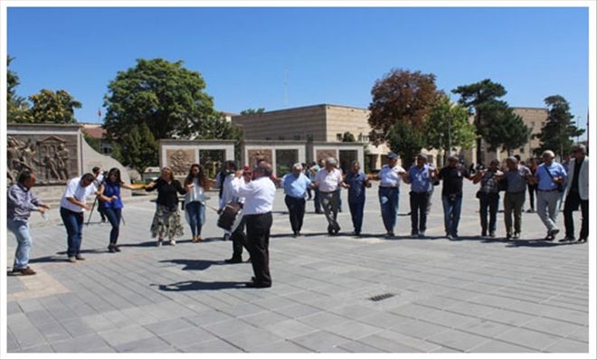 DADALOĞLU´NUN TORUNLARI