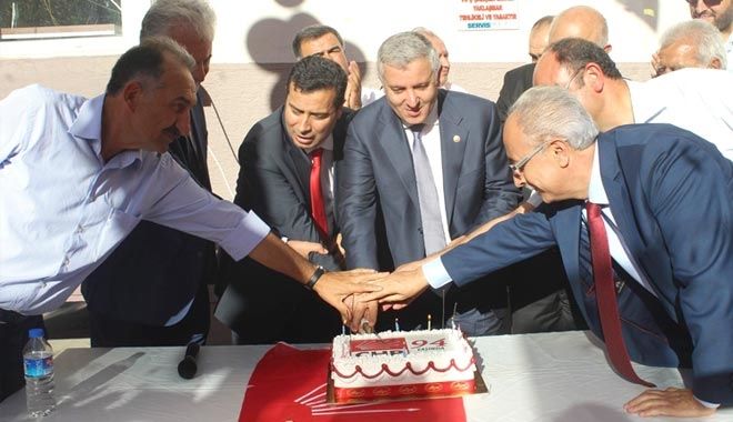 CHP 94´ÜNCÜ YIL KUTLAMALARI YAPILDI 