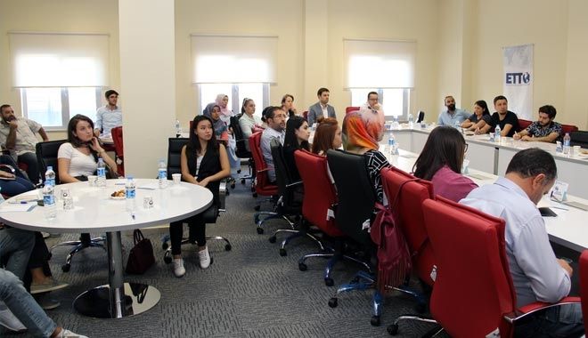 ERCİYES TEKNOPARK´TA TEKNİK TEKSTİL ÇALIŞTAYI DÜZENLENDİ