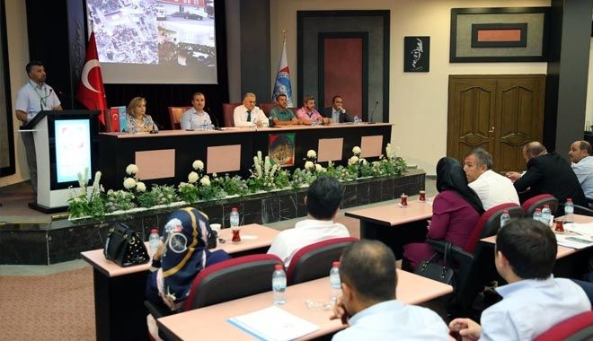 MÜLKİYETİ MELİKGAZİ BELEDİYESİNE AİT 15 İŞYERİNİN KİRALAMA İHALESİ YAPILDI