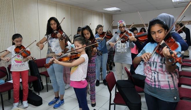 KONSERVATUVARA BÜYÜK İLGİ