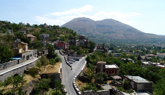 MEDENİYETLERİ BULUŞTURAN