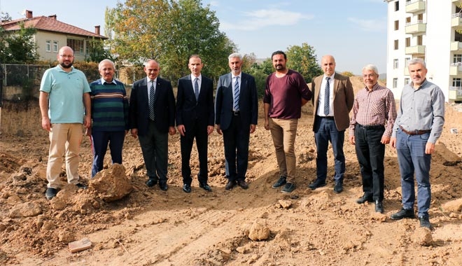 YAHYALI´DA YENİ HASTANE YAPIMI İÇİN