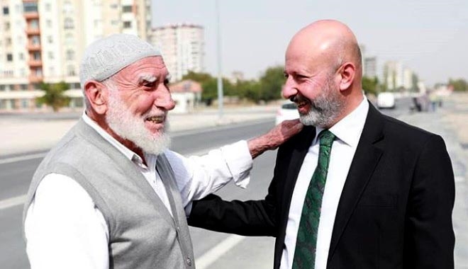 O: HERKESİN ?BAŞKANI´