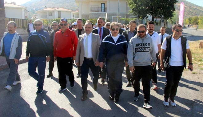 SPORU ÇOK YAPAN İNSAN