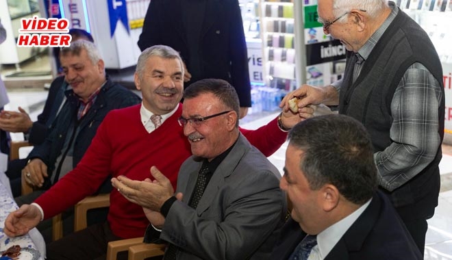 ESNAFTAN BAŞKAN ÇELİK´E TAM DESTEK