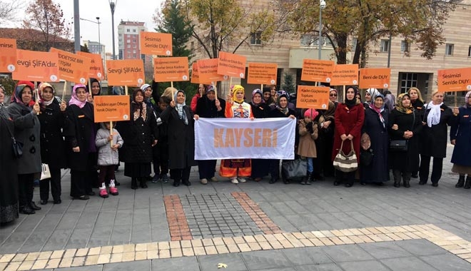 AK PARTİ KADIN KOLLARI