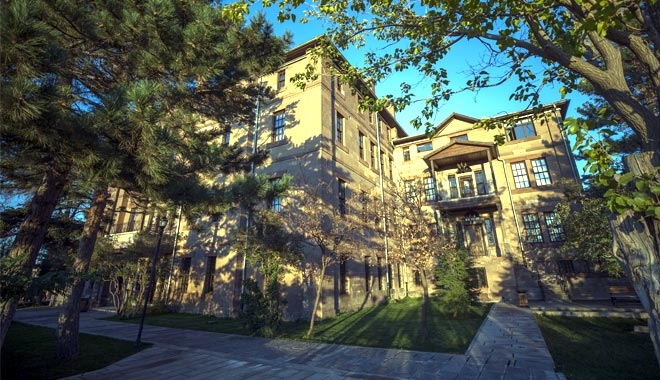 129 YILLIK OKUL BİNASI