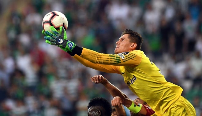 ALKIŞLAR KALECİ LUNG´A