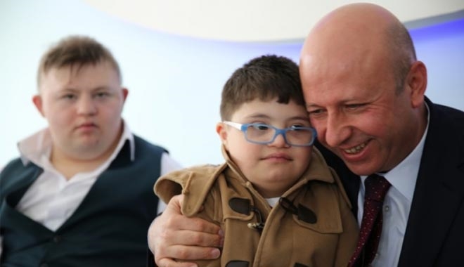 BAŞKAN ÇOLAKBAYRAKDAR,