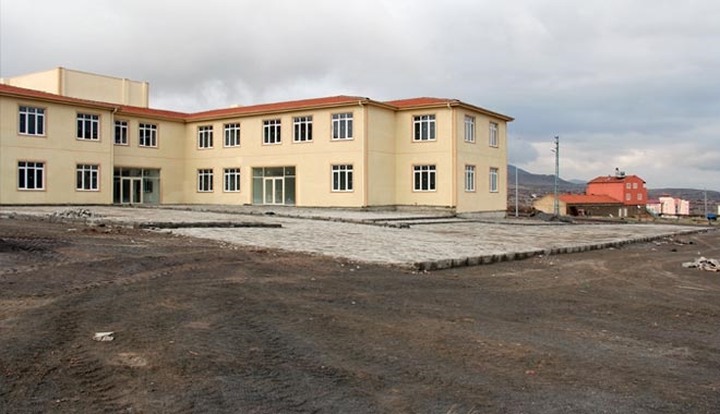 İNCESU´DA MESLEK YÜKSEKOKULU