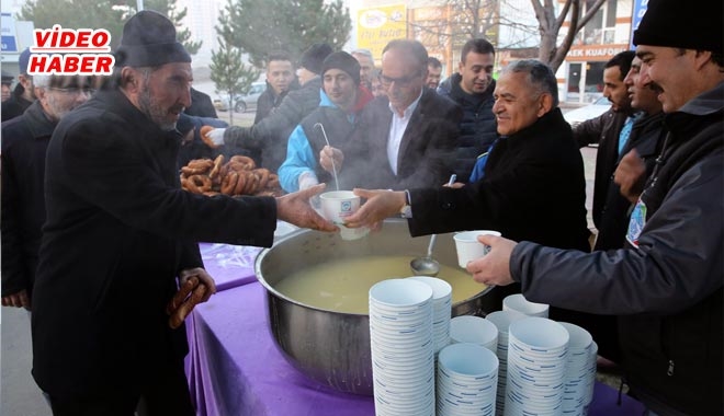 SABAH ÇORBASI MELİKGAZİ´DEN
