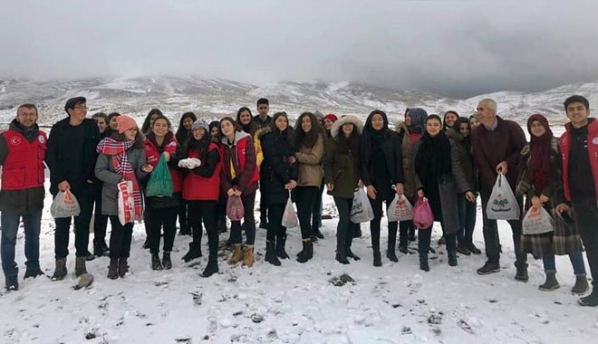 KAYSERİ´DE GENÇLER,