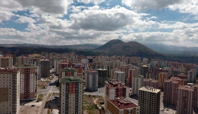 TALAS, NÜFUS ARTIŞINDA YİNE EN ÖNDE