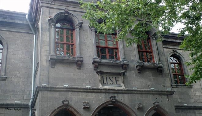 KAYSERİLİ LİSELİLER GUİNNESS REKORLAR KİTABINA GİREBİLİR!